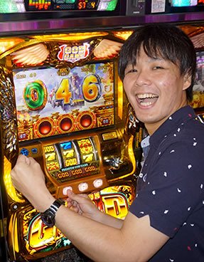 真田シュン　プロフィール